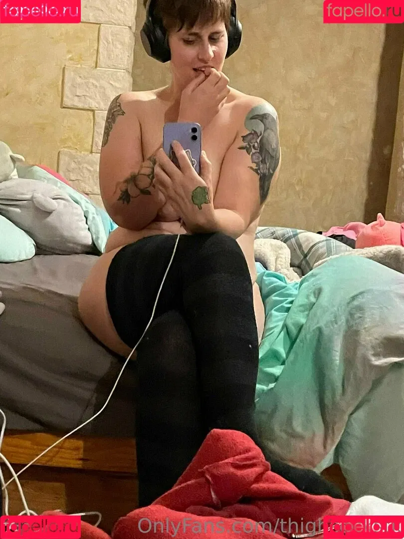 thighsockstk Onlyfans Photo Gallery 