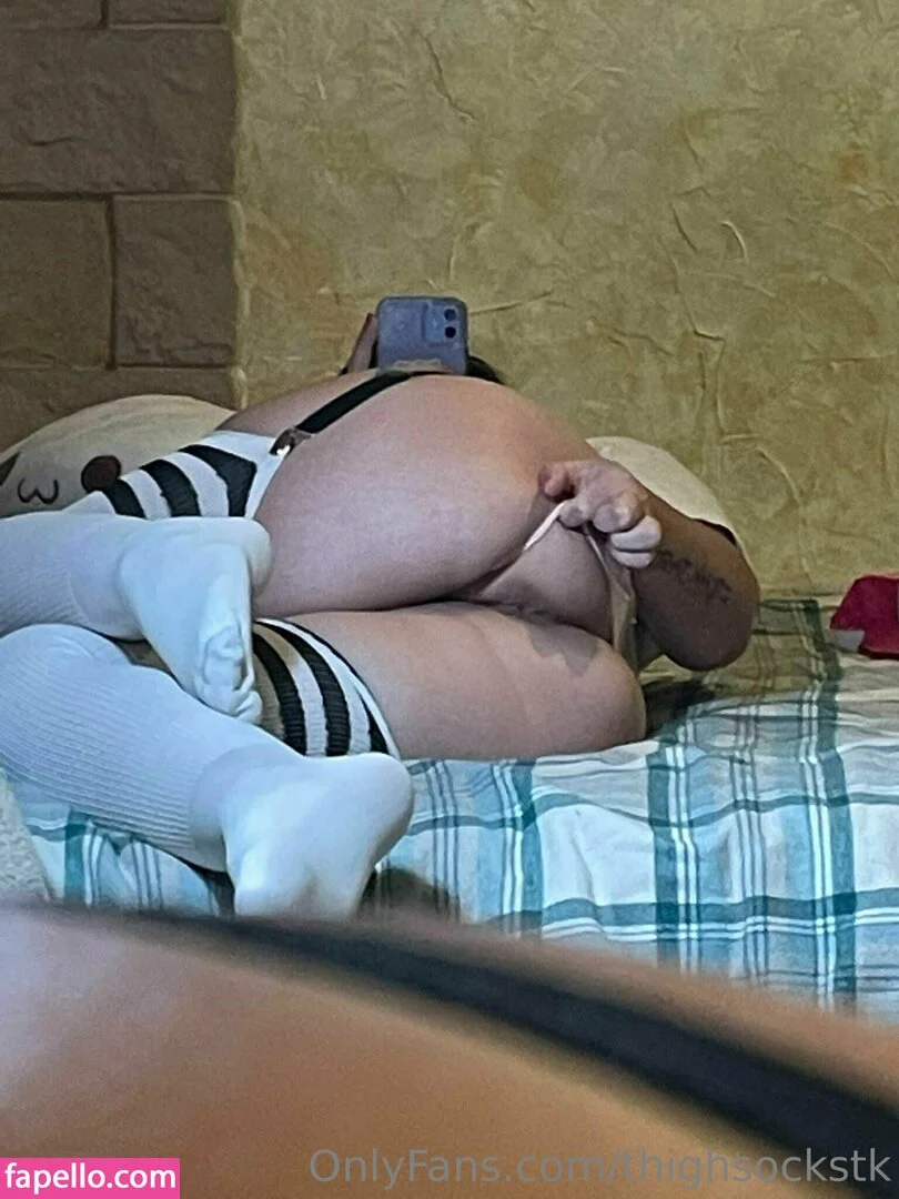 thighsockstk Onlyfans Photo Gallery 