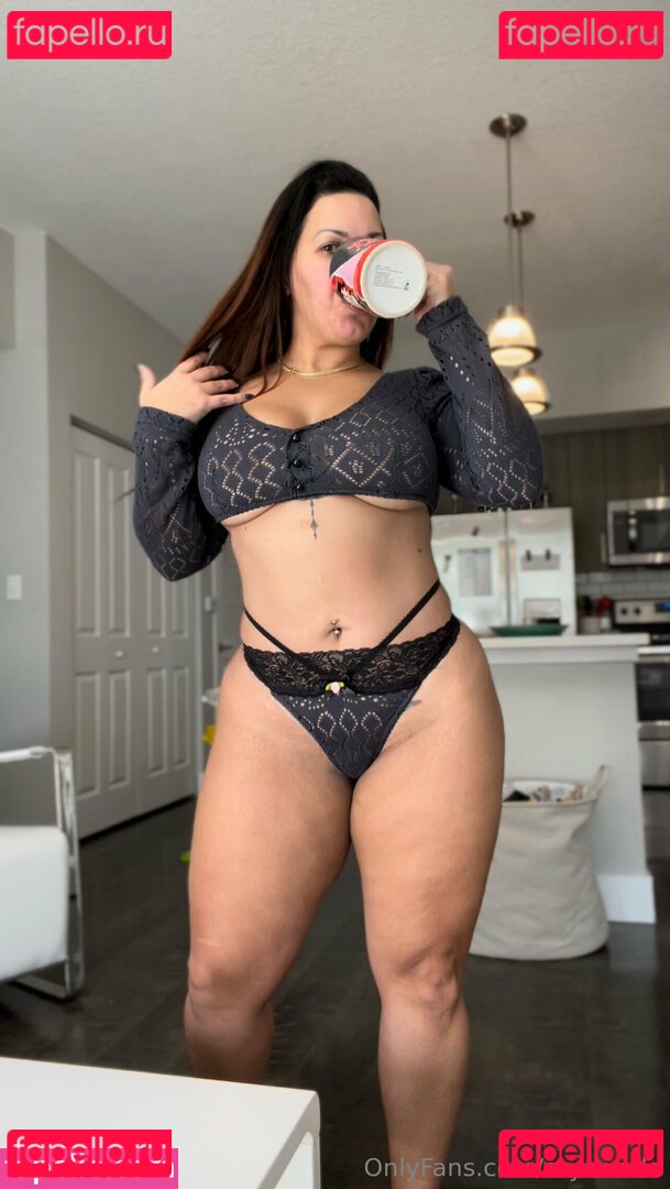 arys.world / arysworld Onlyfans Photo Gallery 