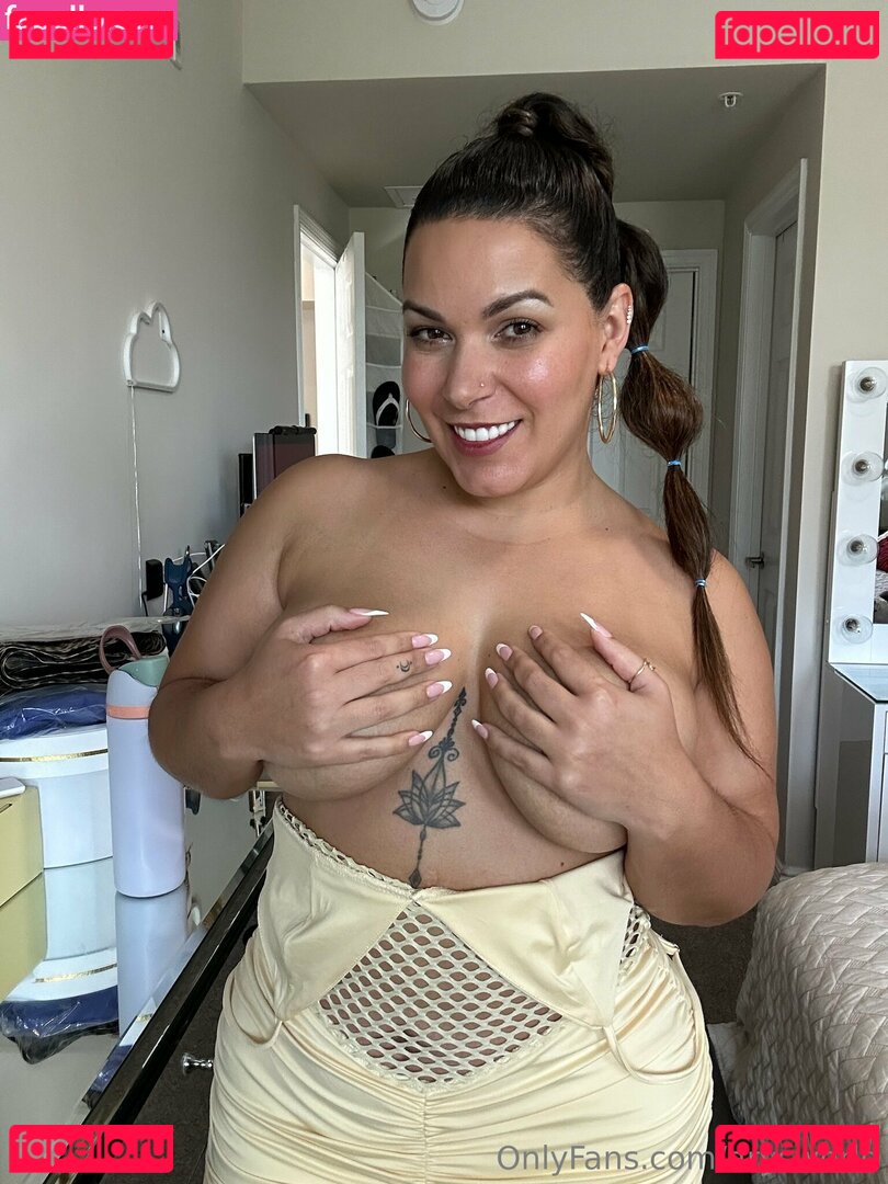 arys.world / arysworld Onlyfans Photo Gallery 