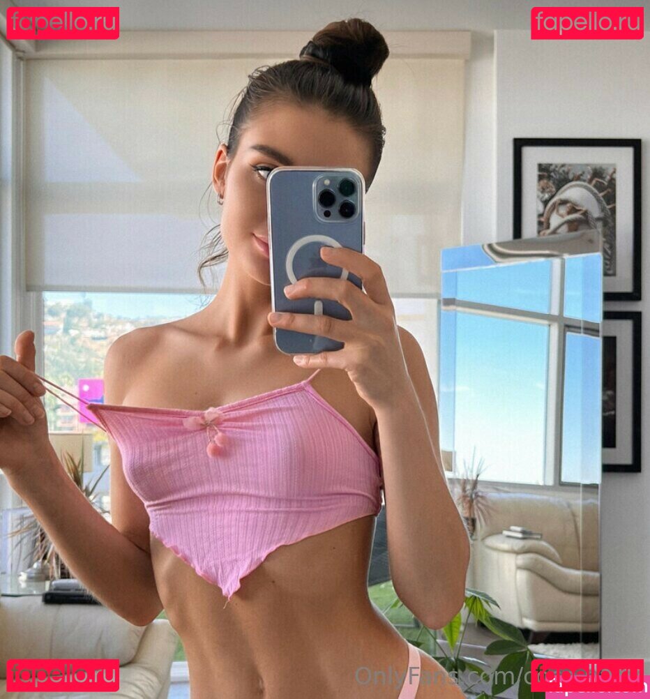 Coco Nadia / coco_nady Onlyfans Photo Gallery 