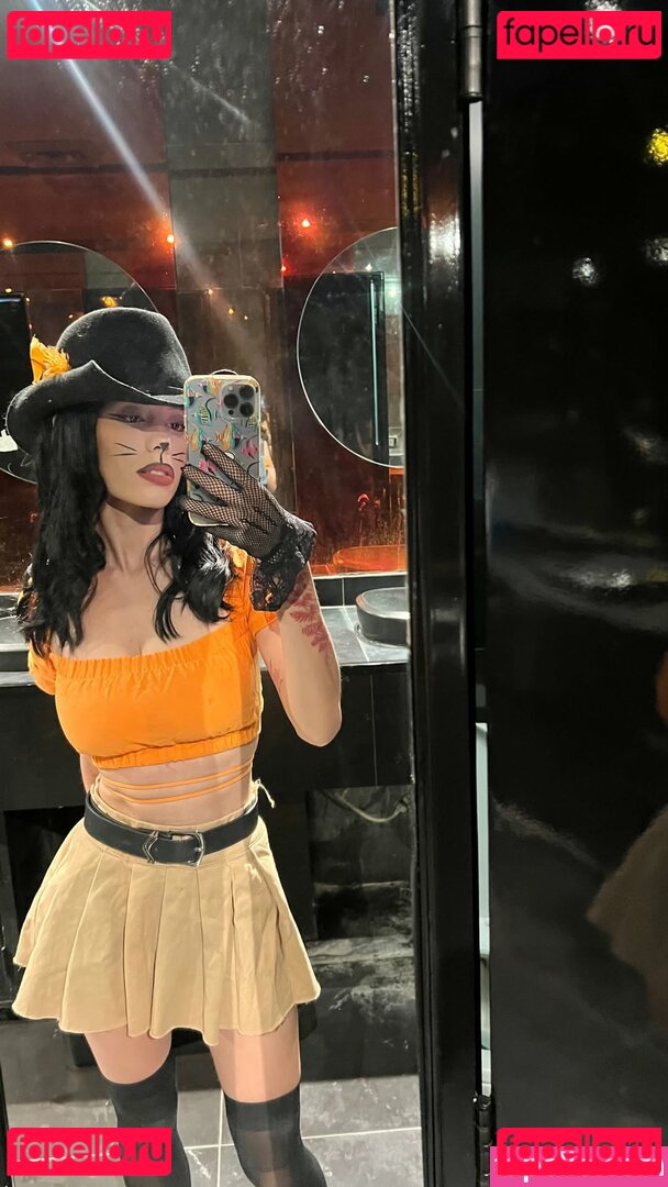 Prescindible / cam.ila.x Onlyfans Photo Gallery 