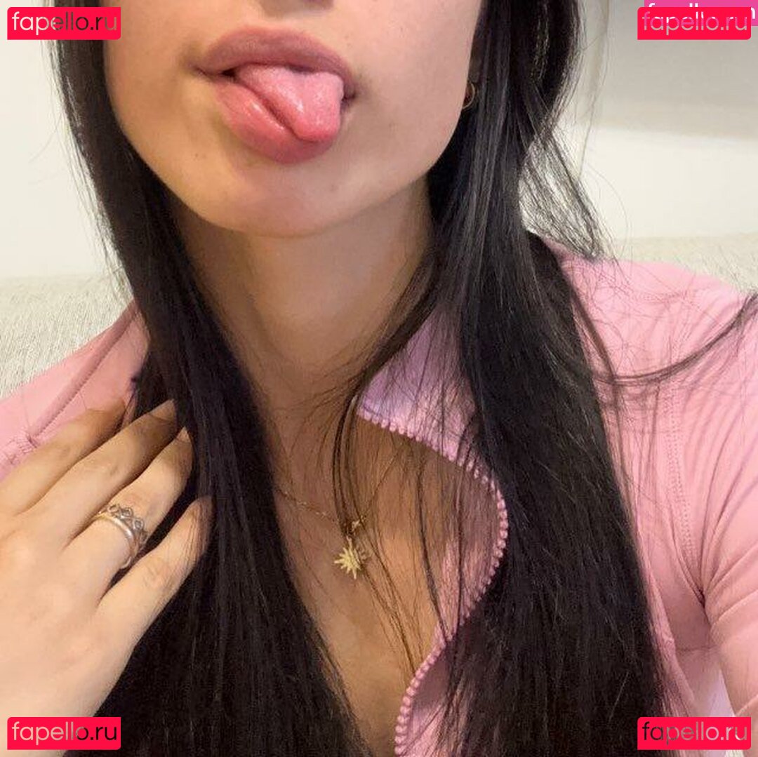 Maria Luz / lavishsea / mar_angaramo / marrangaramo Onlyfans Photo Gallery 