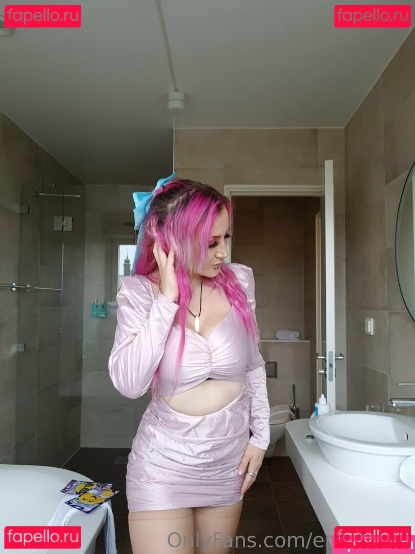 Emofjortis Onlyfans Photo Gallery 