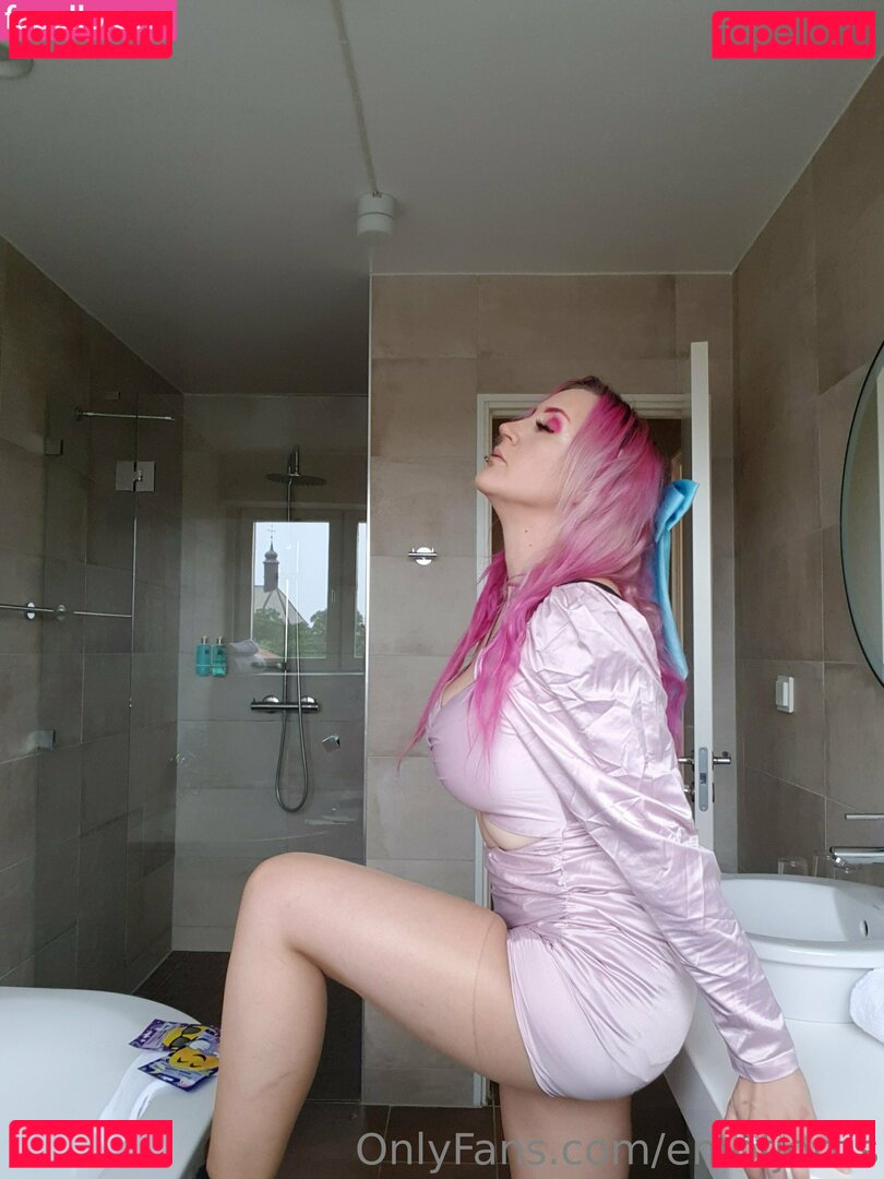 Emofjortis Onlyfans Photo Gallery 