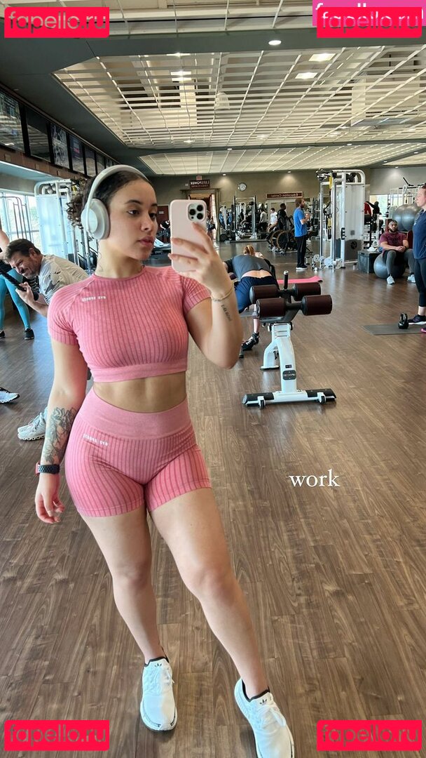 Savannah Spencer / savannahspencertraining / stephensmokes / youngspitta Onlyfans Photo Gallery 