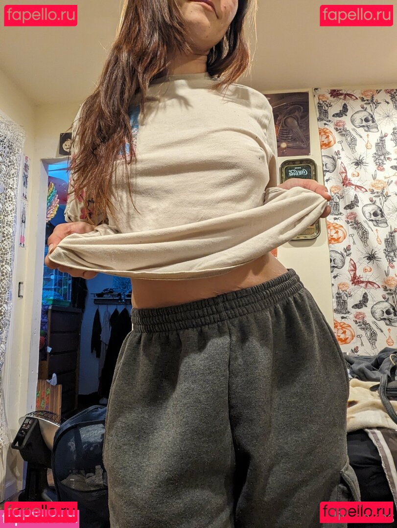 sillylittlebutt / sillylittlepebble