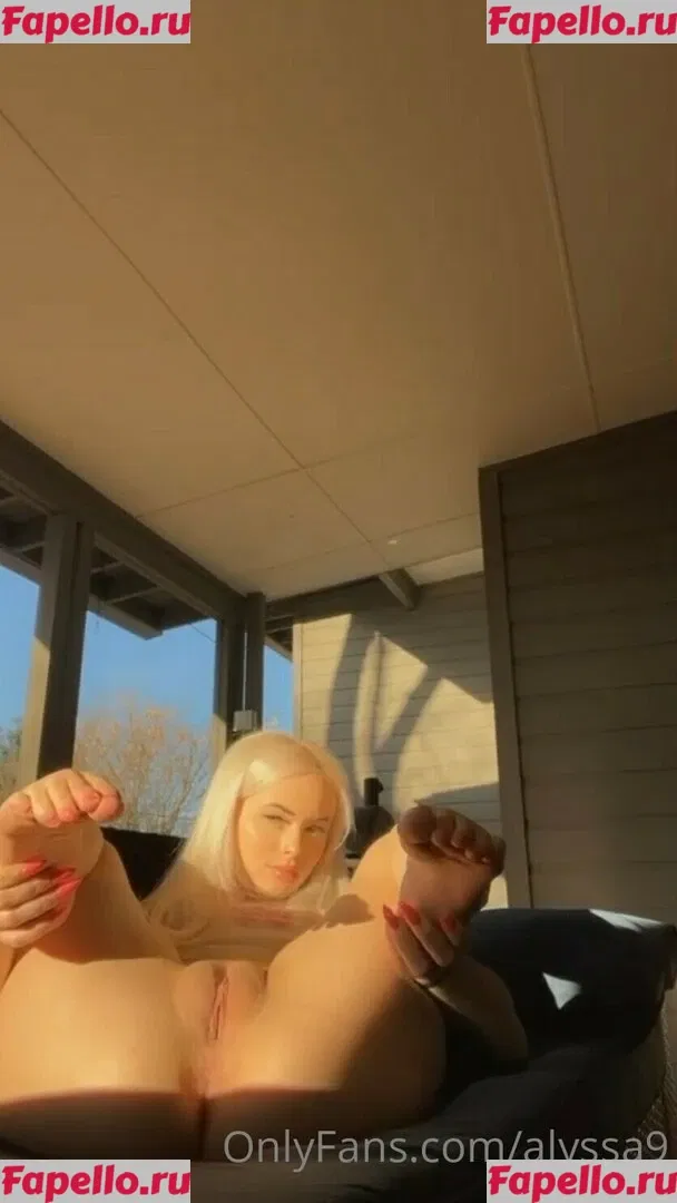 alyssa9 Onlyfans Photo Gallery 