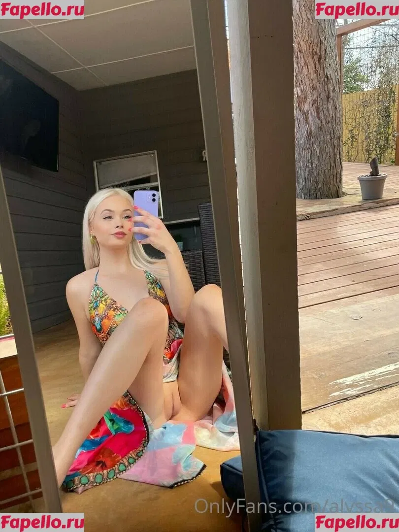 alyssa9 Onlyfans Photo Gallery 