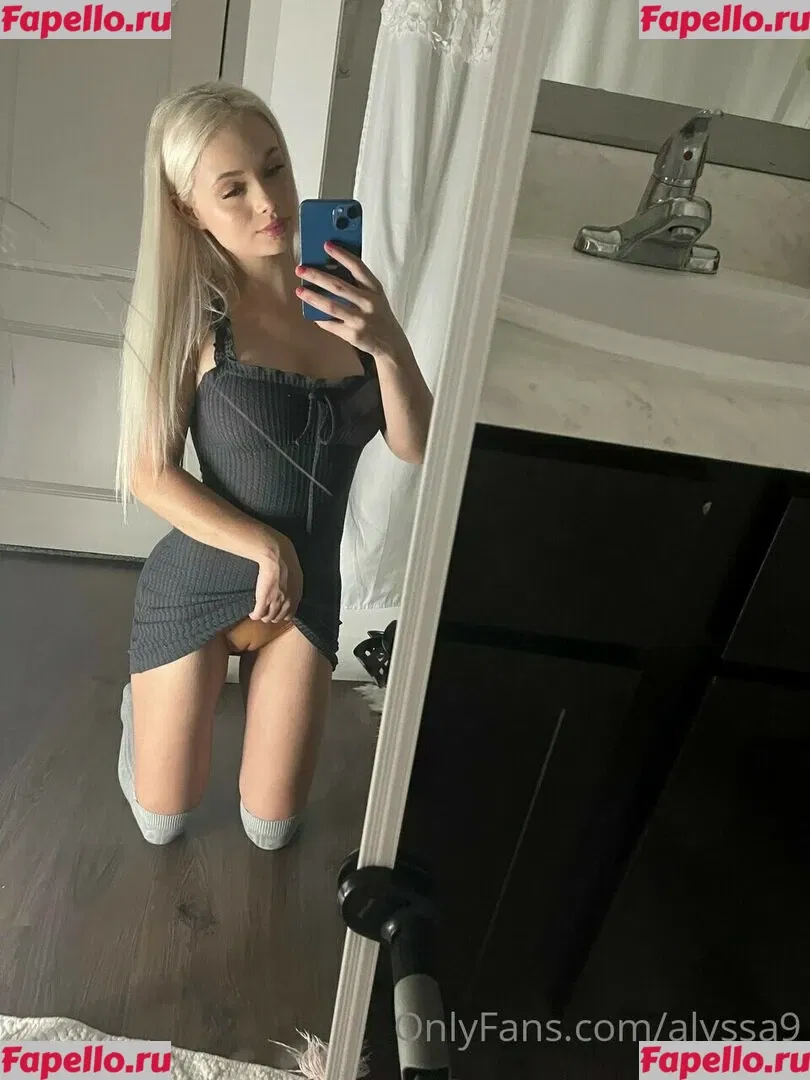 alyssa9 Onlyfans Photo Gallery 