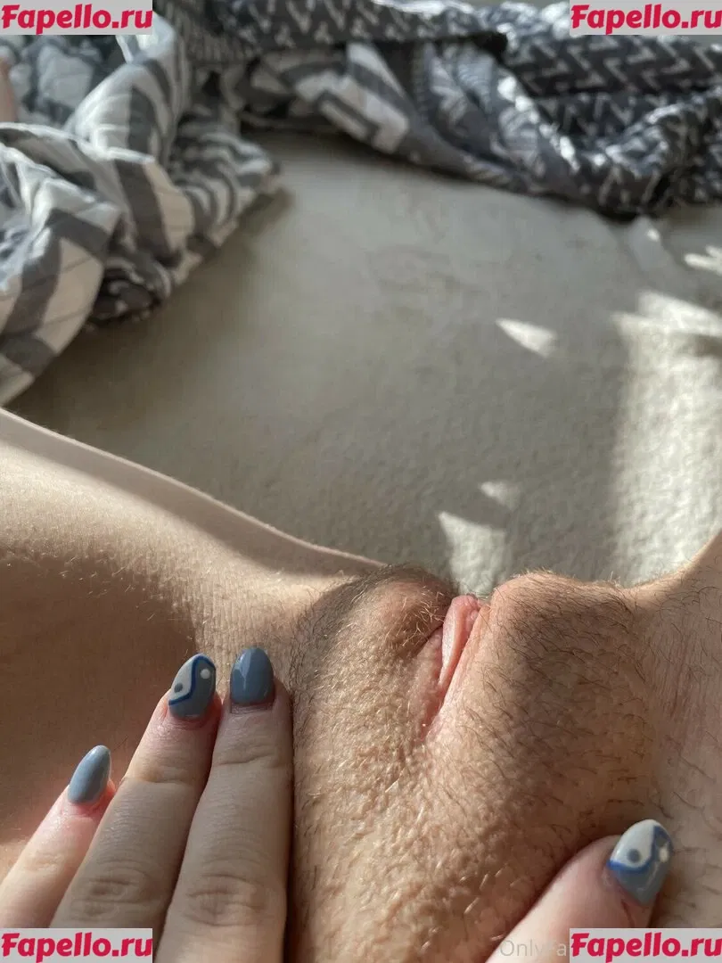 alyssa9 Onlyfans Photo Gallery 