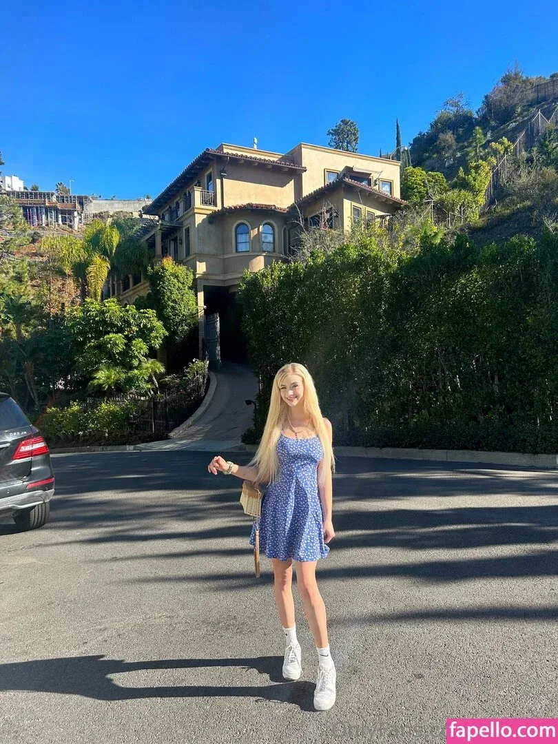 alyssa9 Onlyfans Photo Gallery 