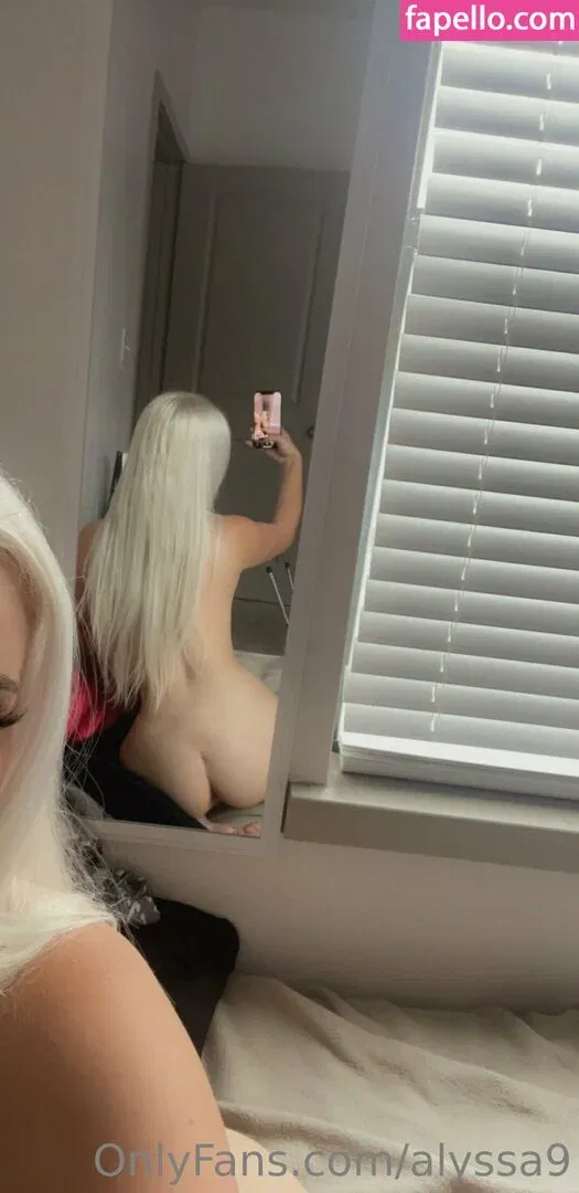 alyssa9 Onlyfans Photo Gallery 