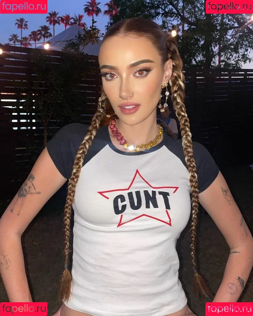 Olivia OBrien Onlyfans Photo Gallery 