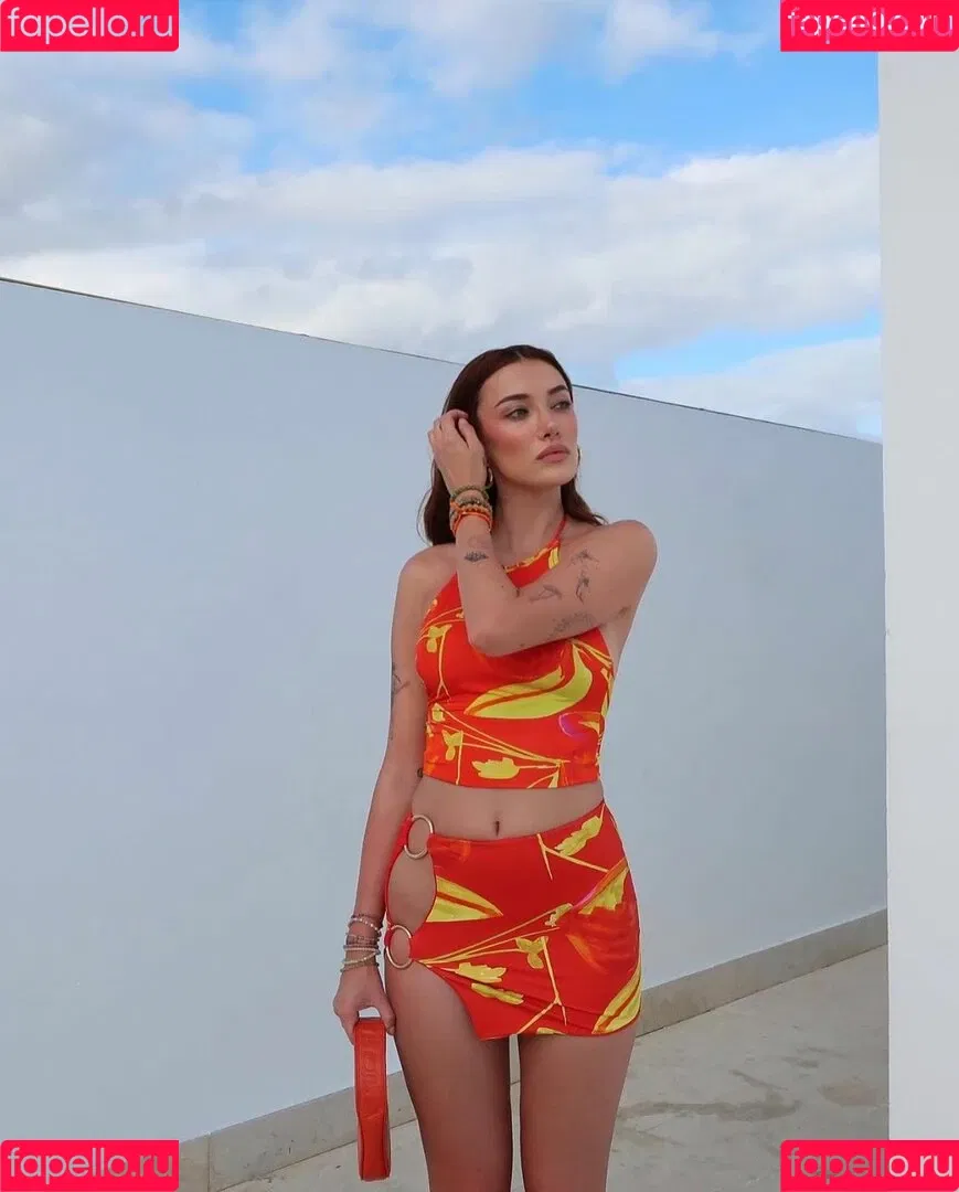 Olivia OBrien Onlyfans Photo Gallery 