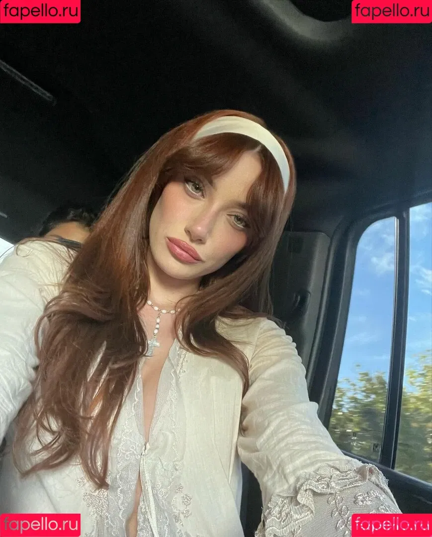 Olivia OBrien Onlyfans Photo Gallery 