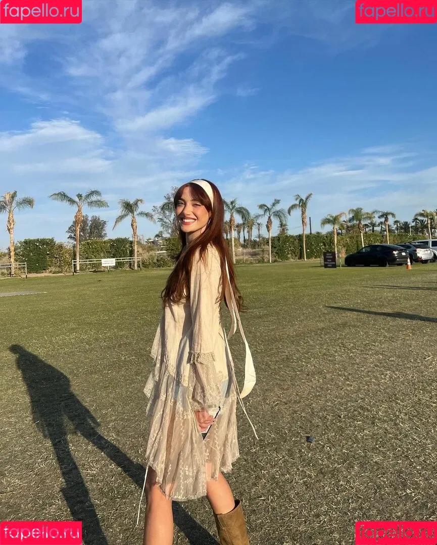 Olivia OBrien Onlyfans Photo Gallery 