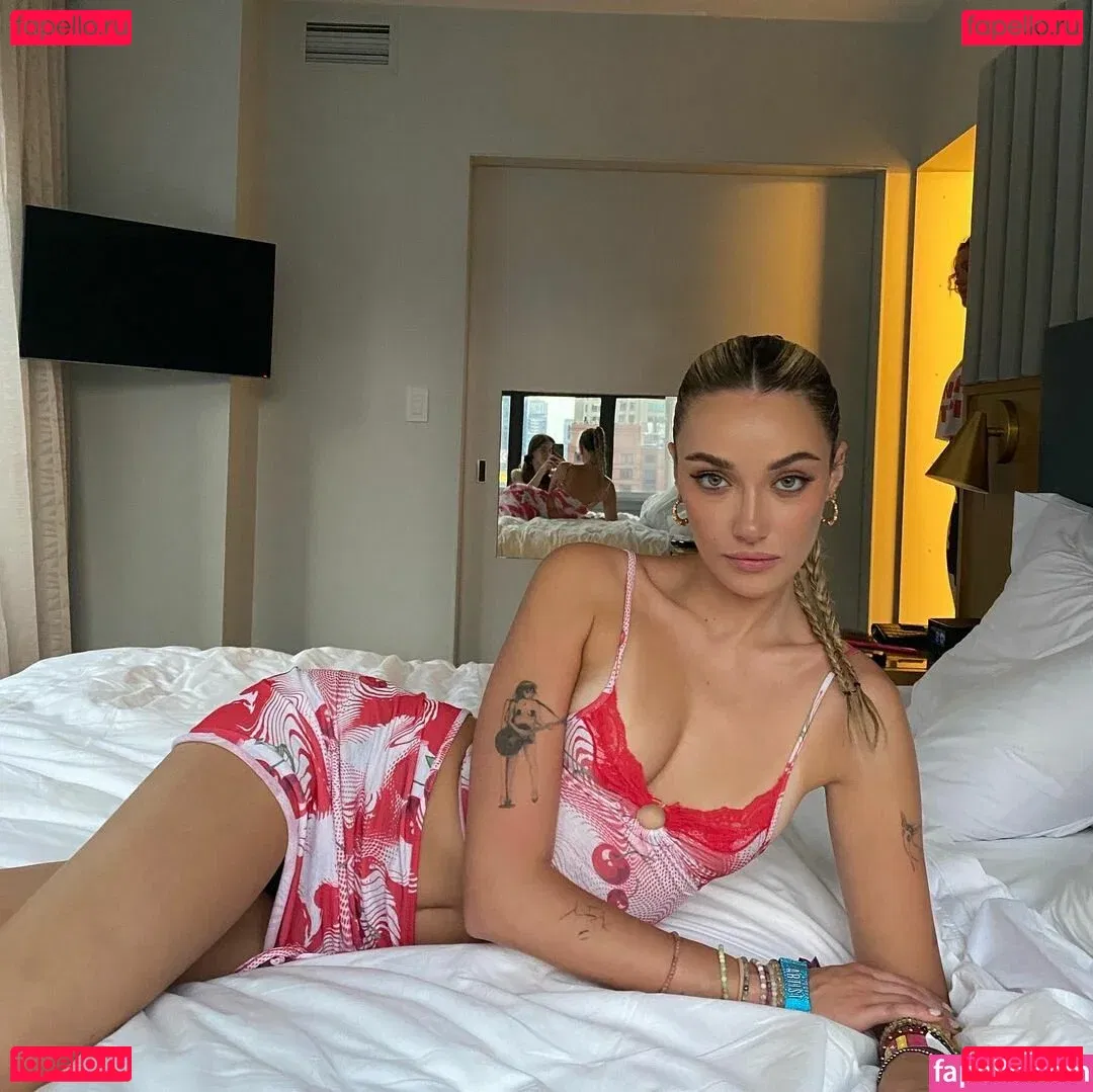 Olivia OBrien Onlyfans Photo Gallery 