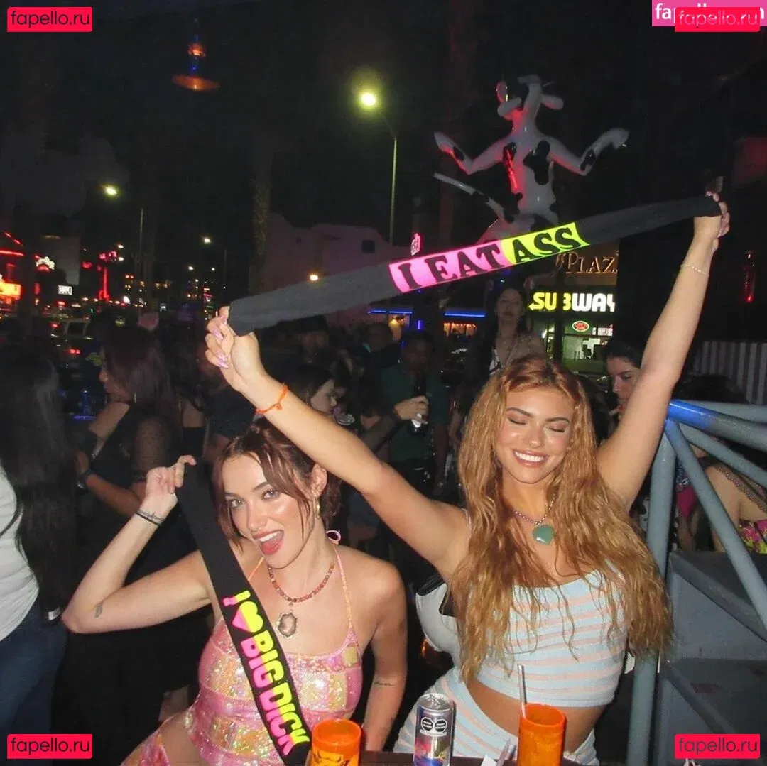 Olivia OBrien Onlyfans Photo Gallery 