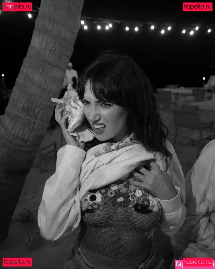 Olivia OBrien Onlyfans Photo Gallery 