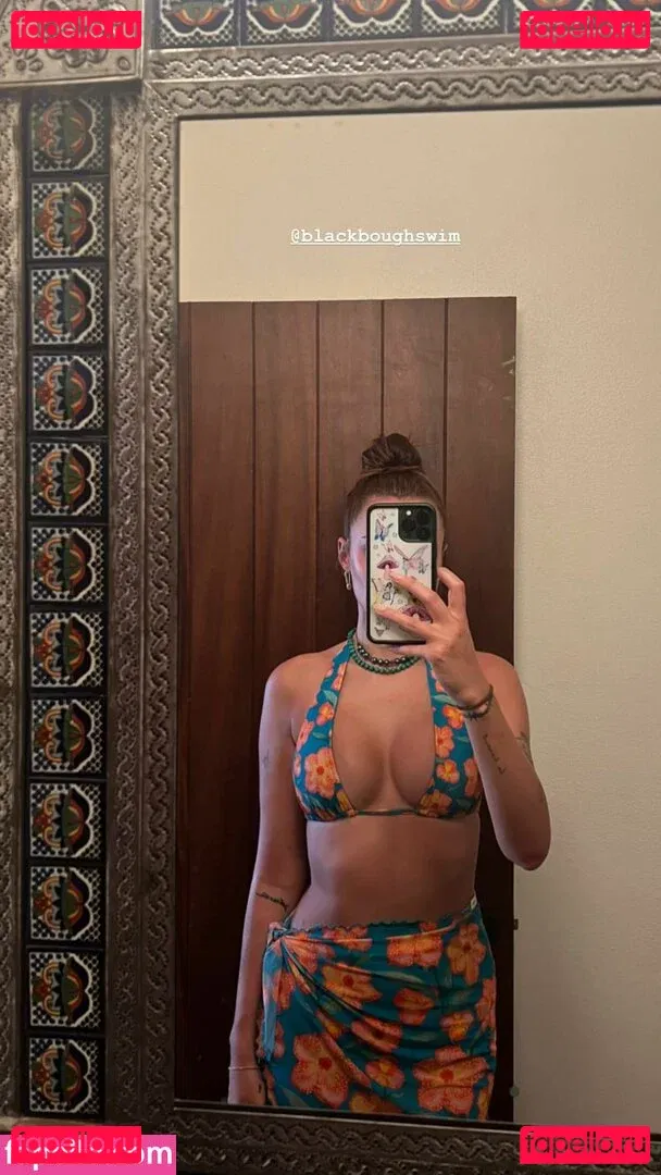 Olivia OBrien Onlyfans Photo Gallery 