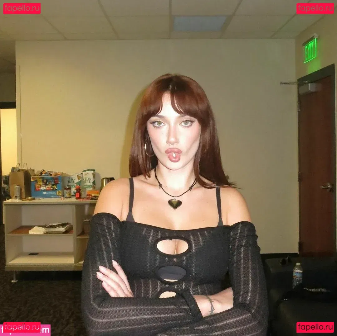 Olivia OBrien Onlyfans Photo Gallery 