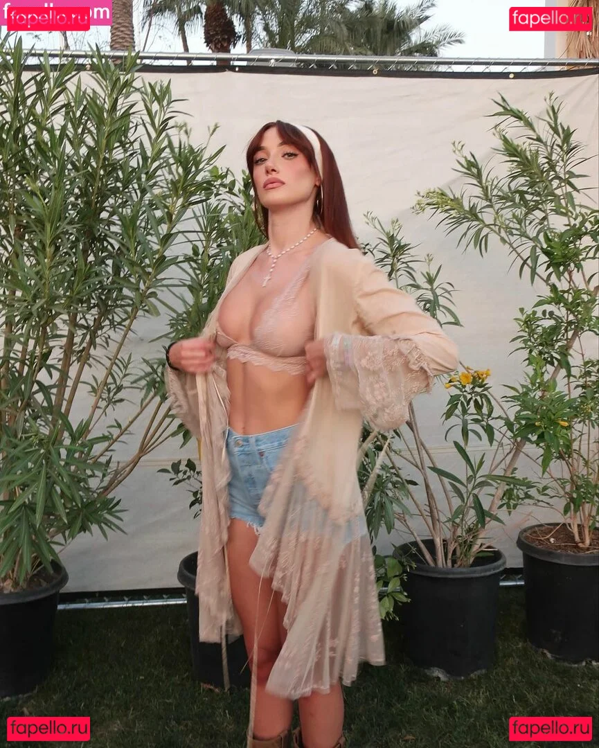 Olivia OBrien Onlyfans Photo Gallery 