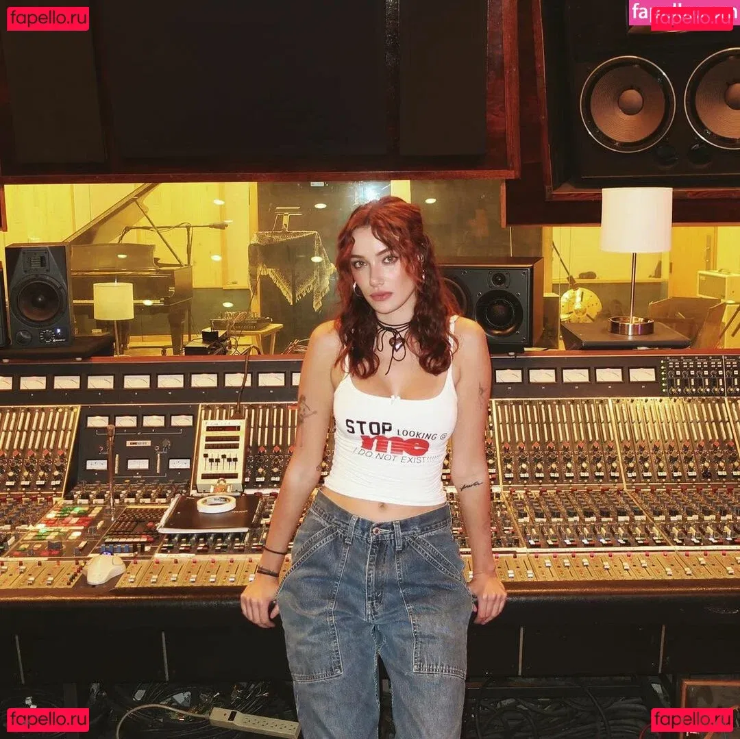 Olivia OBrien Onlyfans Photo Gallery 