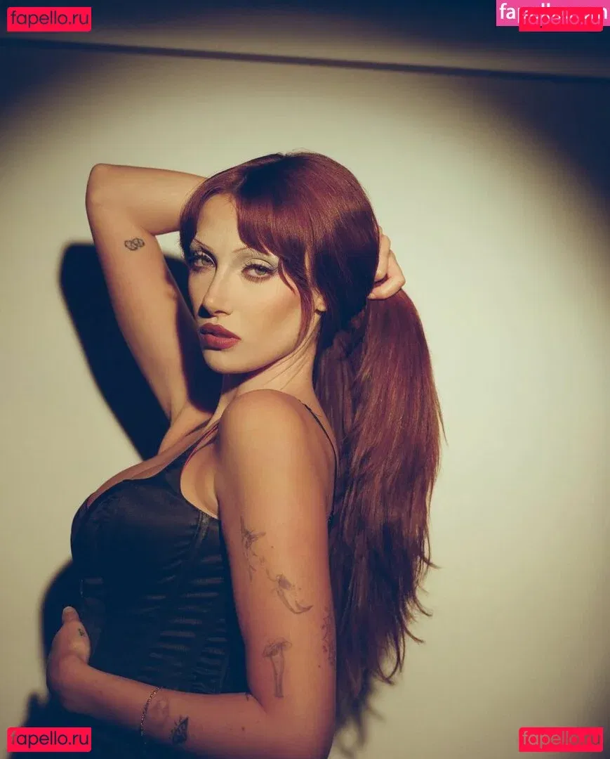 Olivia OBrien Onlyfans Photo Gallery 