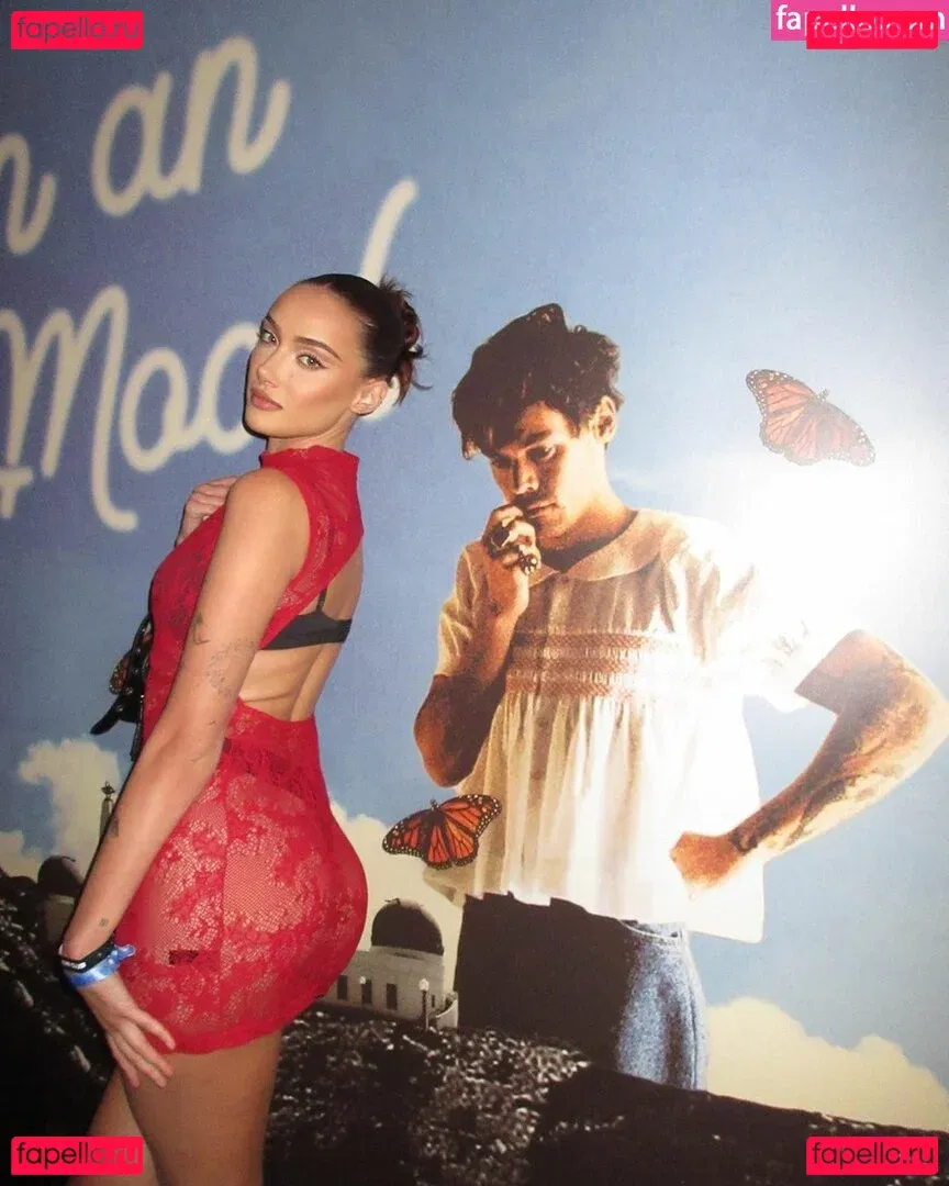 Olivia OBrien Onlyfans Photo Gallery 