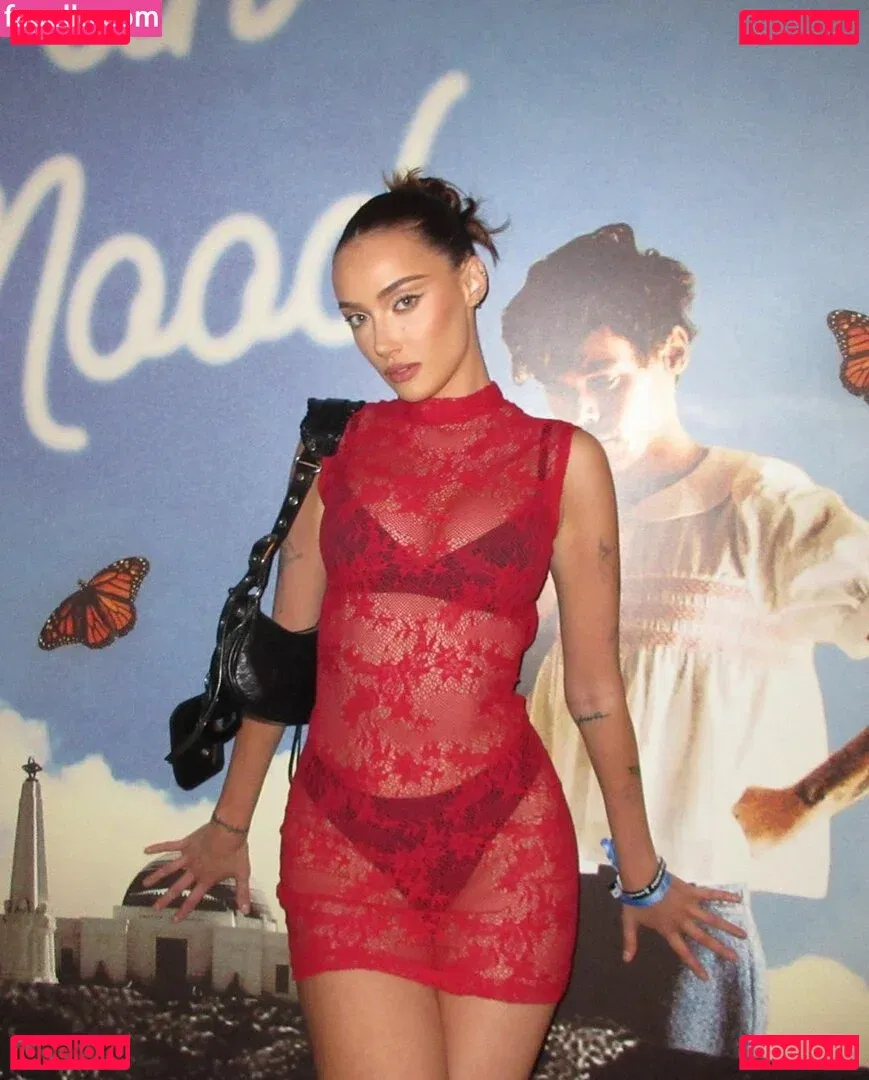 Olivia OBrien Onlyfans Photo Gallery 