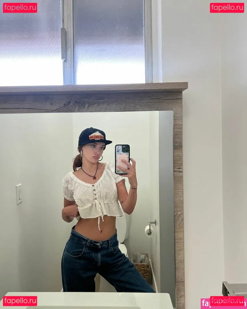 Olivia OBrien Onlyfans Photo Gallery 