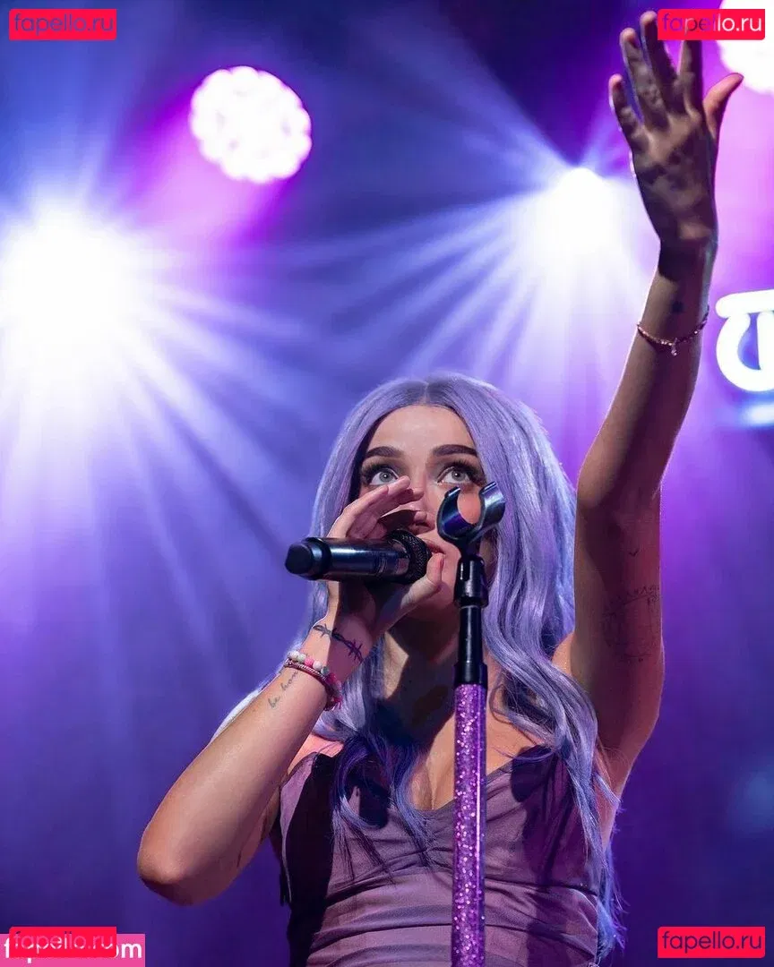 Olivia OBrien Onlyfans Photo Gallery 