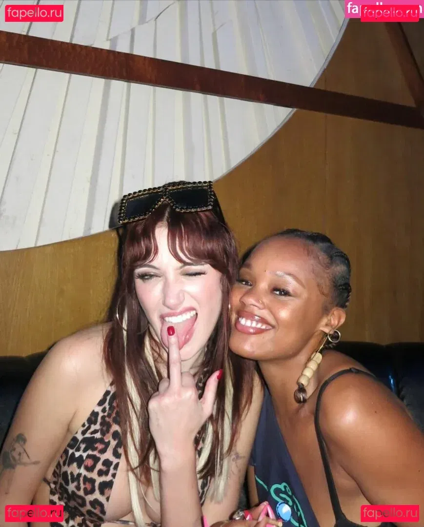 Olivia OBrien Onlyfans Photo Gallery 