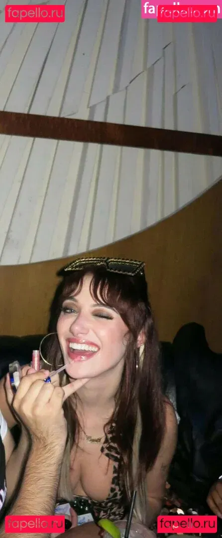 Olivia OBrien Onlyfans Photo Gallery 