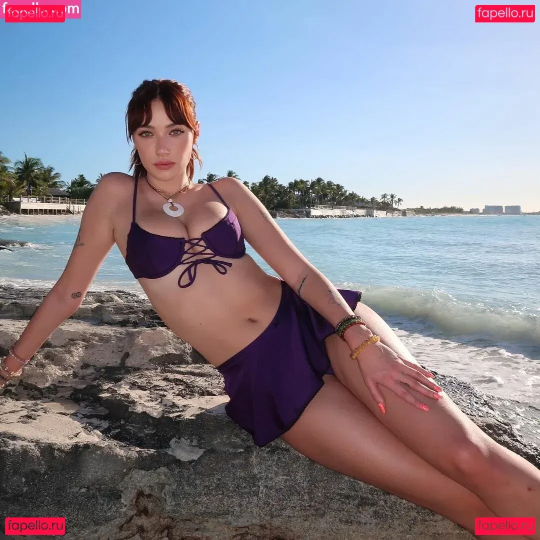 Olivia OBrien Onlyfans Photo Gallery 