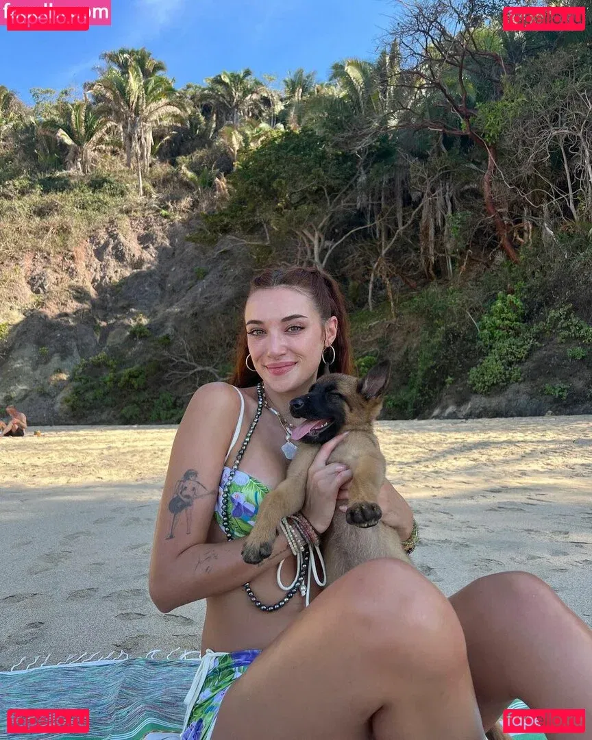 Olivia OBrien Onlyfans Photo Gallery 