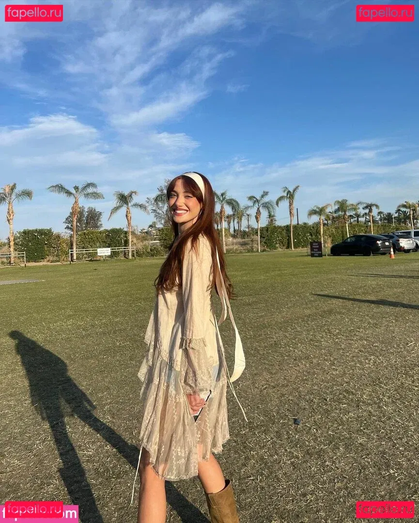 Olivia OBrien Onlyfans Photo Gallery 