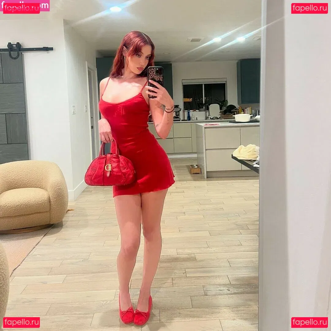 Olivia OBrien Onlyfans Photo Gallery 