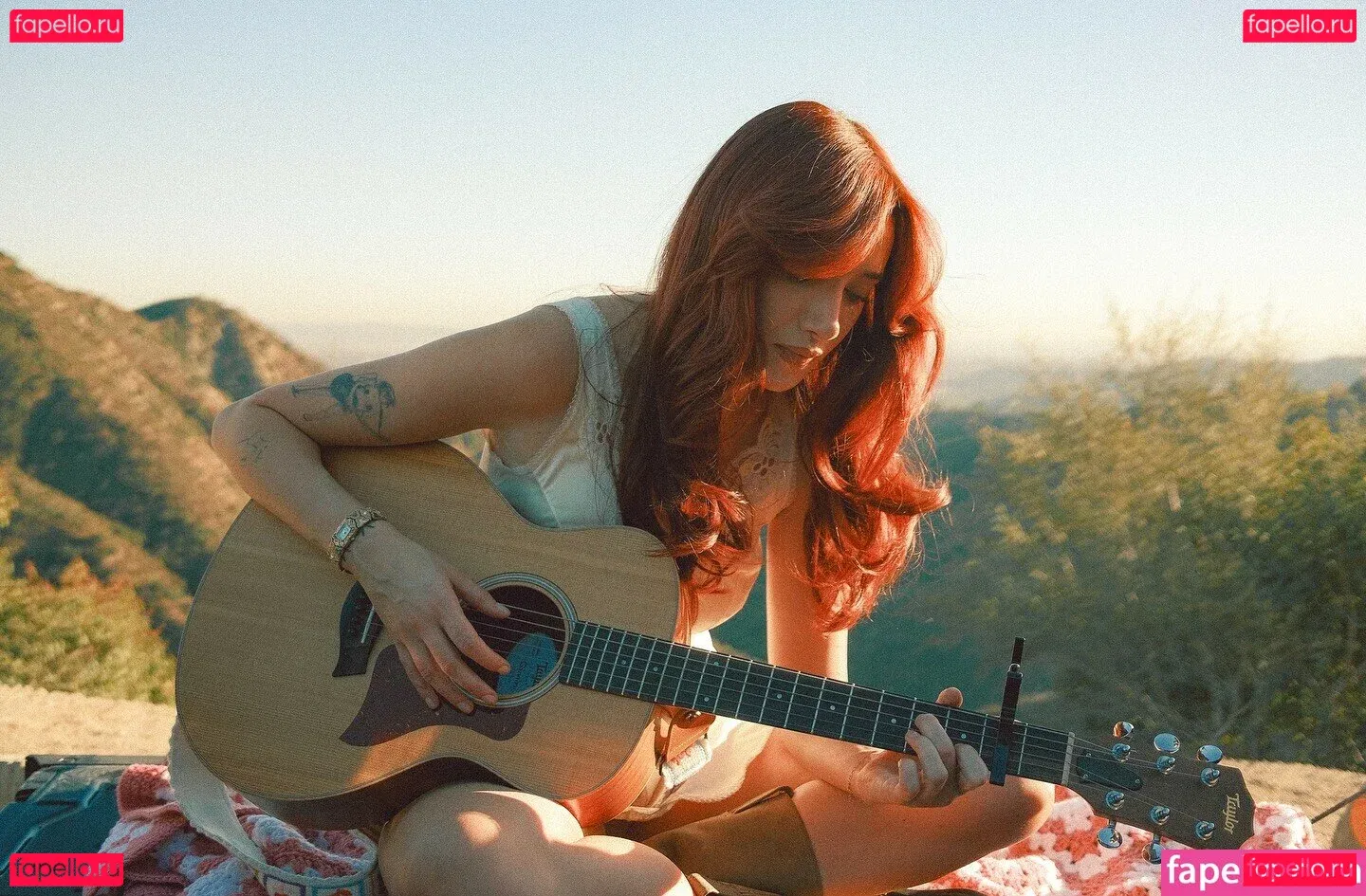 Olivia OBrien Onlyfans Photo Gallery 