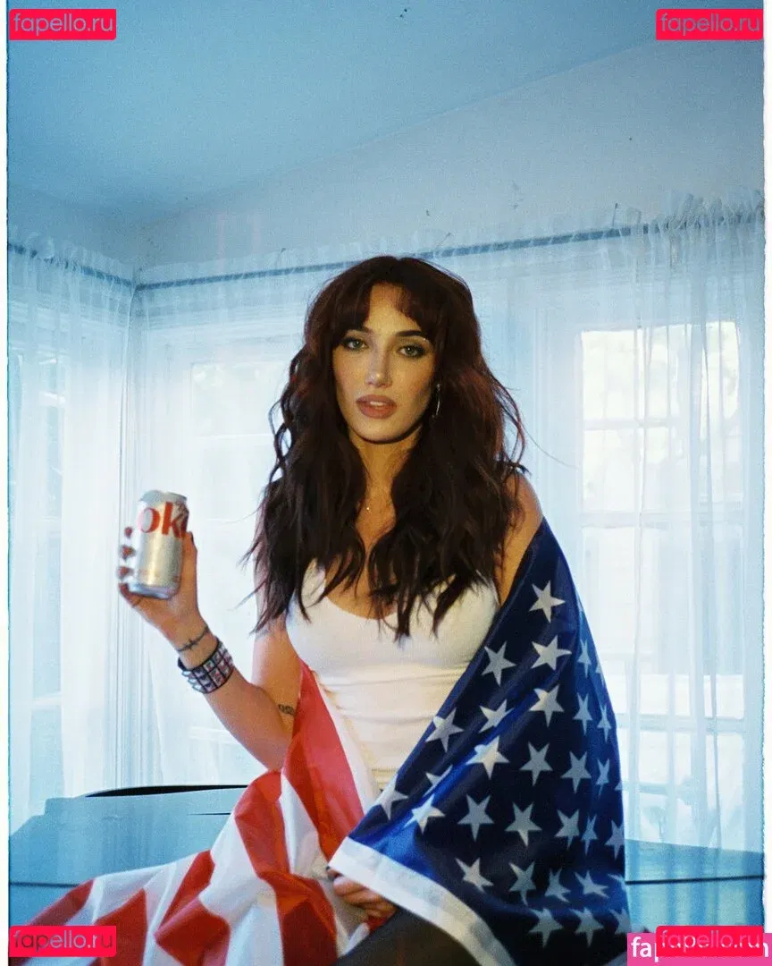 Olivia OBrien Onlyfans Photo Gallery 