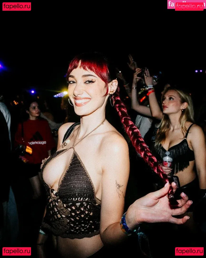 Olivia OBrien Onlyfans Photo Gallery 