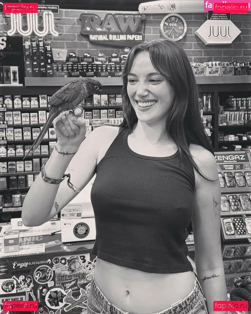 Olivia OBrien Onlyfans Photo Gallery 