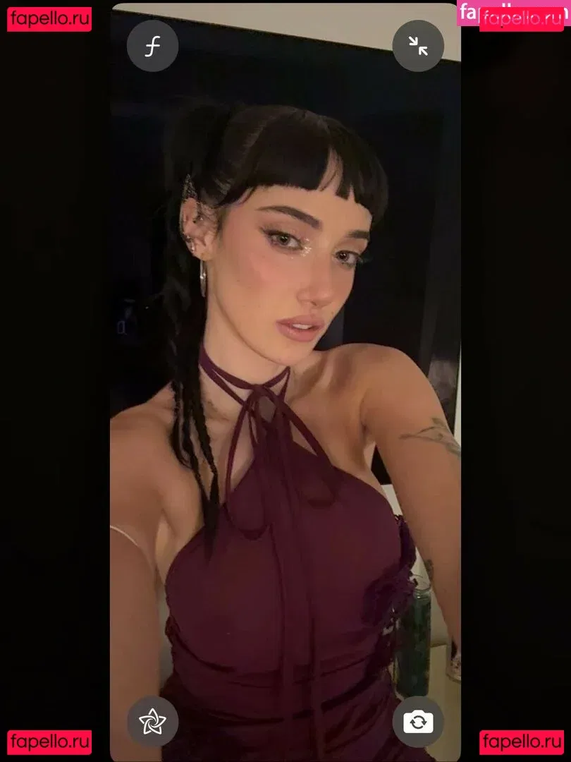 Olivia OBrien Onlyfans Photo Gallery 