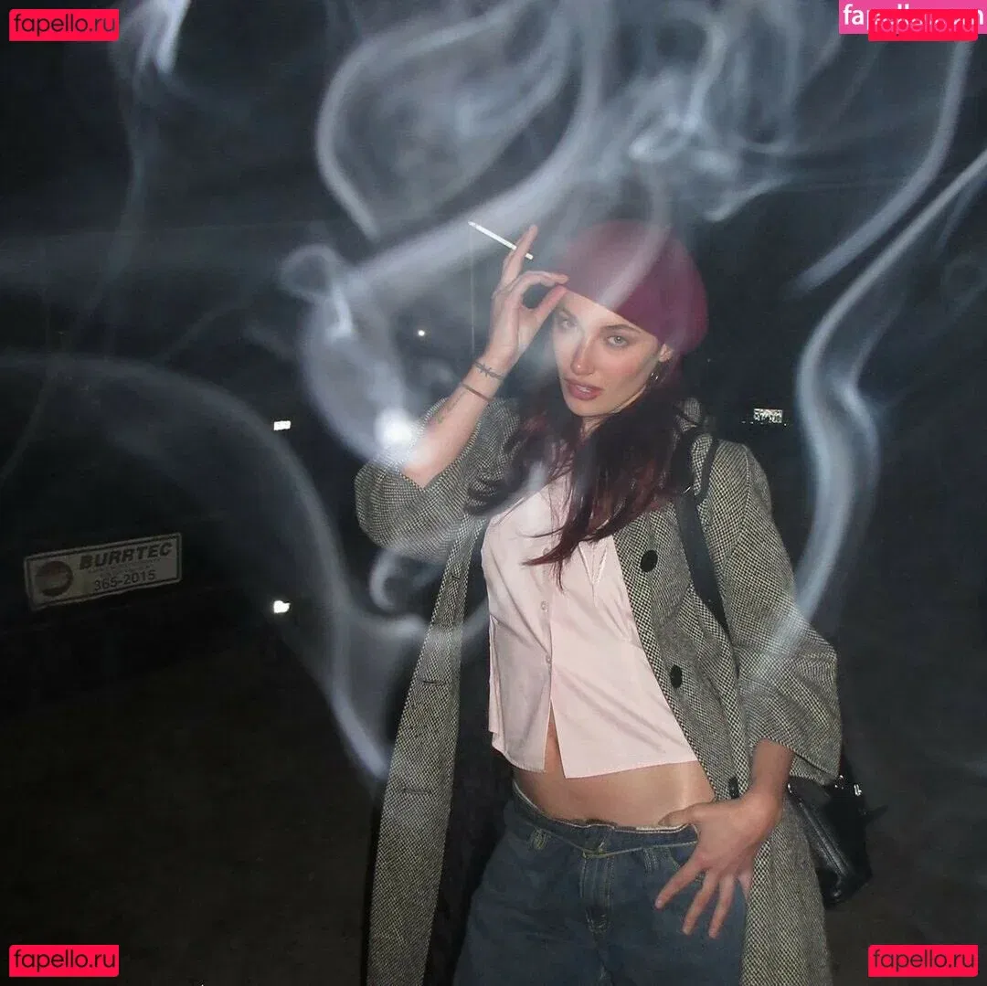 Olivia OBrien Onlyfans Photo Gallery 