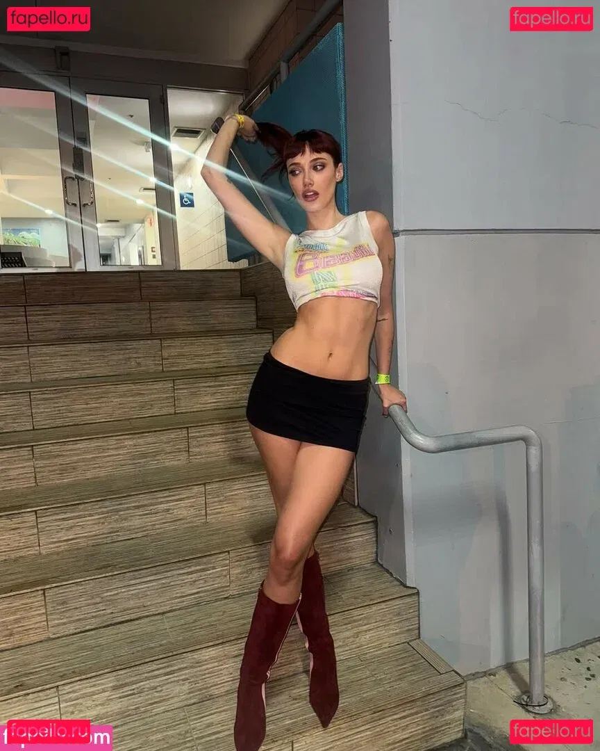 Olivia OBrien Onlyfans Photo Gallery 