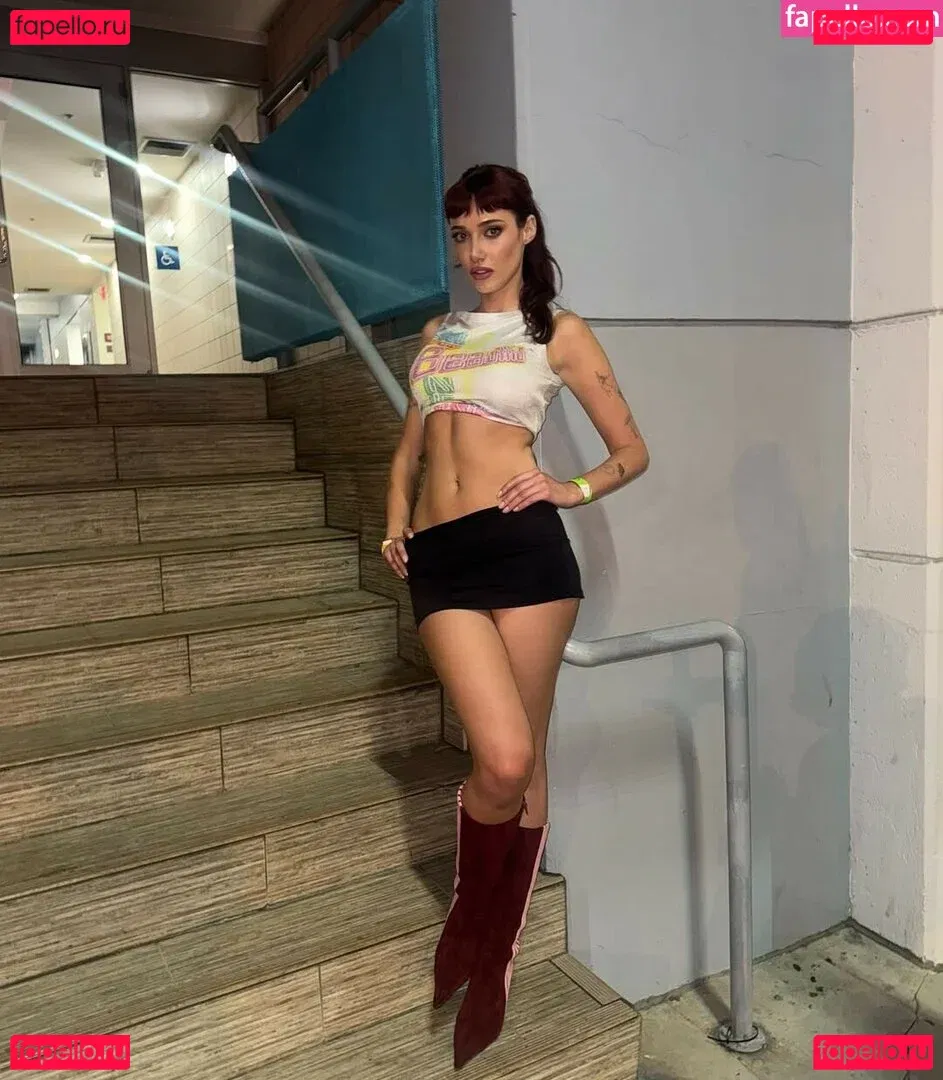 Olivia OBrien Onlyfans Photo Gallery 