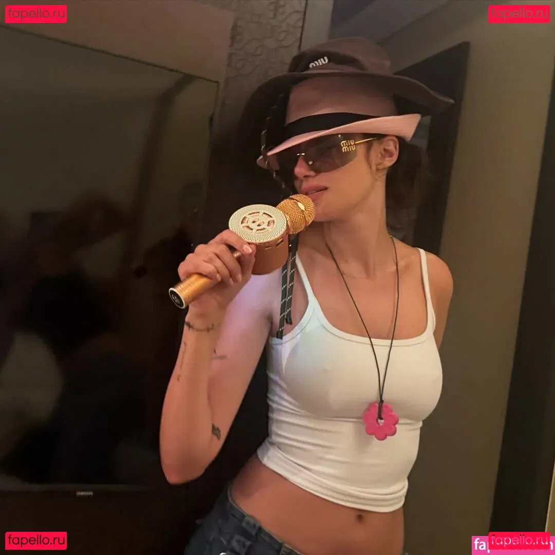 Olivia OBrien Onlyfans Photo Gallery 