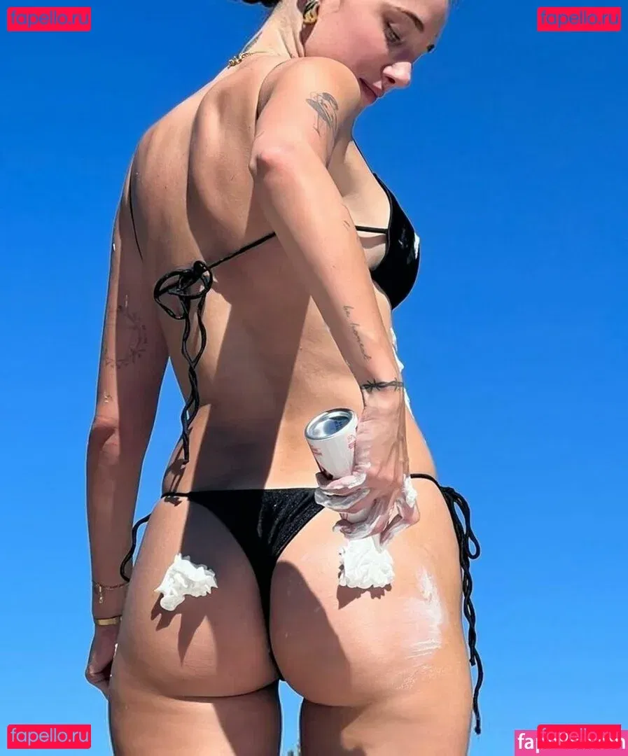 Olivia OBrien Onlyfans Photo Gallery 