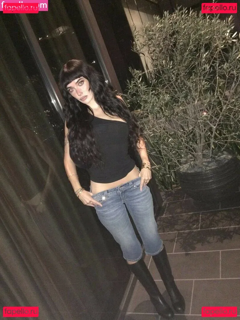 Olivia OBrien Onlyfans Photo Gallery 